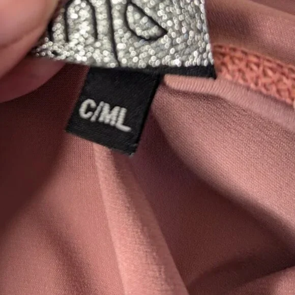 Jule *  Petal Skirt * Child M/L - Picture 5 of 7